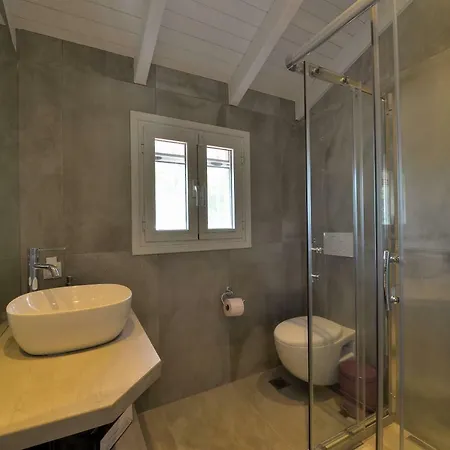 Portomare Villa *
